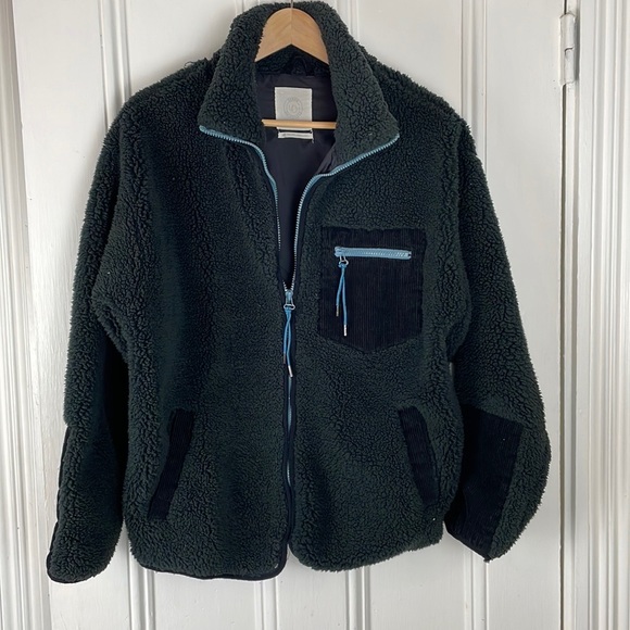 Urban Outfitters Black Fleece Oversized Jacket Small - Picture 1 of 7